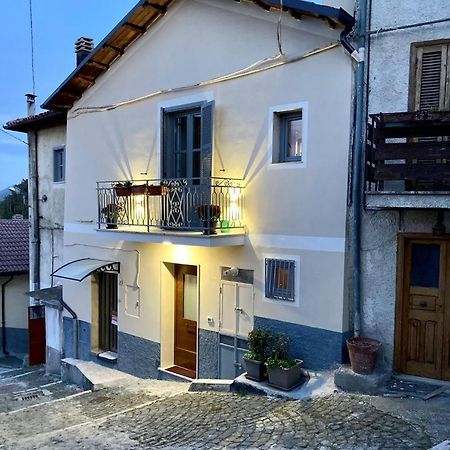 Piccola Dimora Accogliente E Molto Panoramica Villa ทาเจลียคอสโซ ภายนอก รูปภาพ
